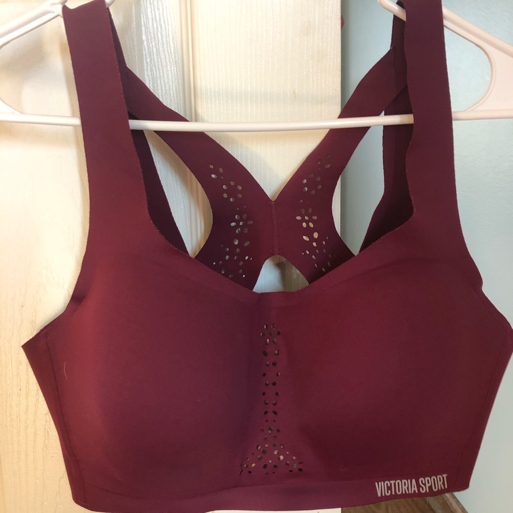 Victoria Secret sports bra